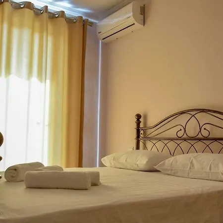 Hotel Summer *